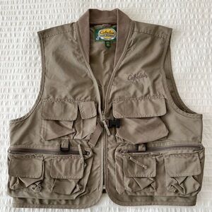 Cabela’s Women’s Khaki Fishing Vest Size Large